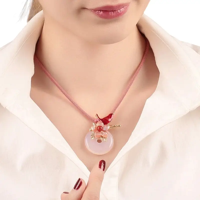 Ethnic Style Women Necklace, Safety Buckle Pendant, Fashion Jewelry, Antique Ethnic Style Pendant Necklace, Retro Collarbone Chain for Women, Fashion Women's Necklace