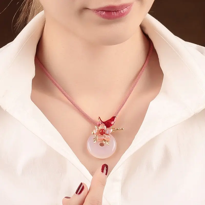 Ethnic Style Women Necklace, Safety Buckle Pendant, Luxury Jewelry, Antique Ethnic Style Pendant Necklace, Retro Collarbone Chain for Women, Fashion Women's Necklace