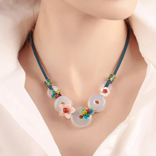 Luxury Jewelry, Antique Ethnic Style Pendant Necklace, Retro Collarbone Chain for Women, Fashion Women's Necklace