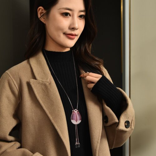 Women's Long Tulip Sweater Chain, Korean Version Cat's Eye Stone Long Necklace for Women, Fashion Women's Necklace