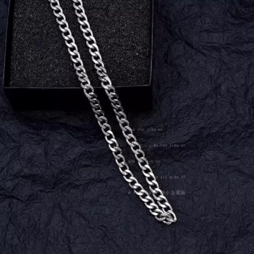 Cool and Fashionable Men's Necklace, Women's Necklace, Non Fading Titanium Steel Necklace, Men's Trendy Hip-hop Collarbone Chain, Sweater Chain, Luxury Jewelry