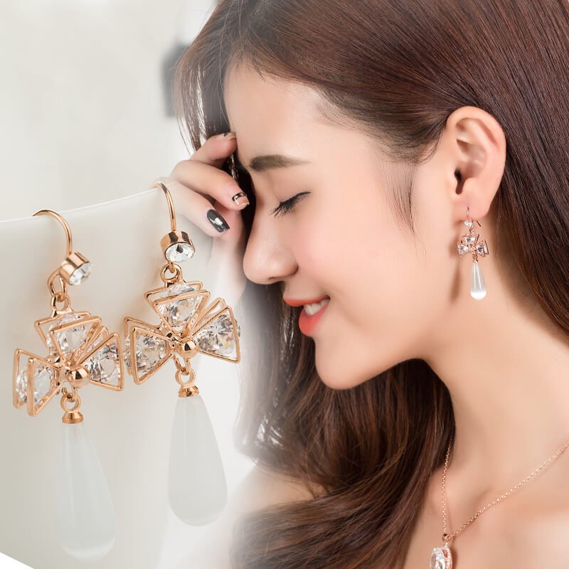Fashion Women's Earrings,S925 Silver Earrings, Pearl Earrings, Crystal Earrings for Girls, Ear Studs for Women and Ladies