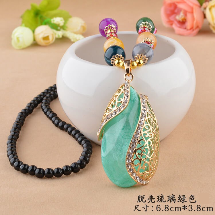 Fashion women's necklace,Ethnic Style Goldfish Drop Sweater Chain, Long Money Chain Imitation Beeswax Pendant, Clothes Ornaments, Pendants
