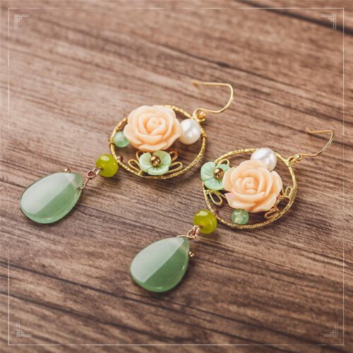 Pink Resin Flower Earring ,Luxury Jewelry, Trendy Women's Earrings, Long Vintage Ethnic Style Earrings for Women