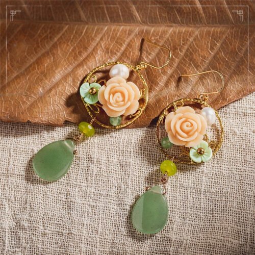 Pink Resin Flower Earring ,Luxury Jewelry, Trendy Women's Earrings, Long Vintage Ethnic Style Earrings for Women