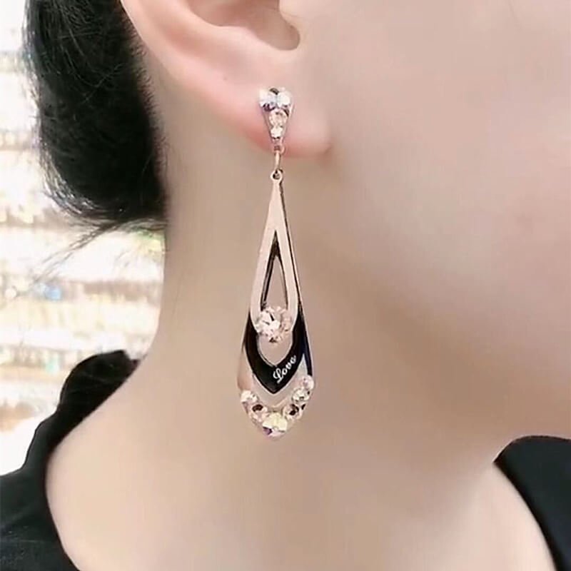 Korean Fashion Diamond Frosted Titanium Steel Earrings for Women, Luxurious Jewelry