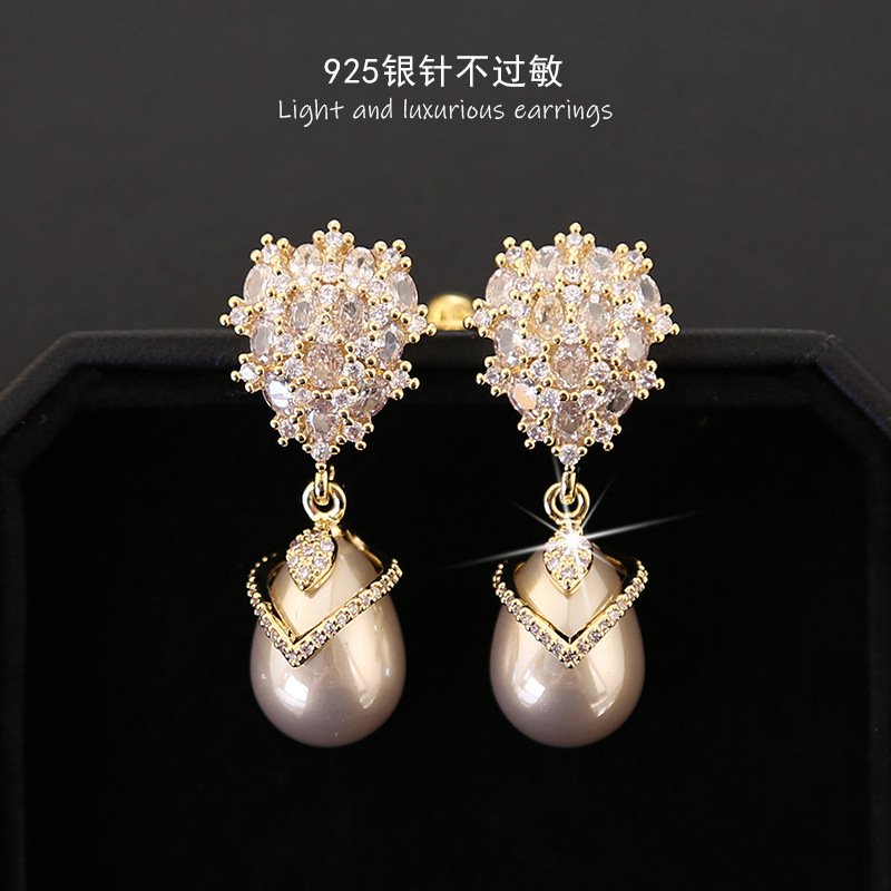 Women's earrings, Ear Studs, Luxury Jewelry, S925 Silver Needle Zircon Droplet Shaped Pearl Earrings, Fashion Retro Earrings for Women