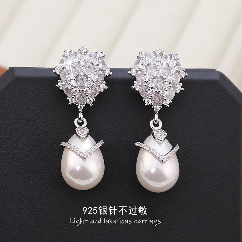 Women's earrings, Ear Studs, Luxury Jewelry, S925 Silver Needle Zircon Droplet Shaped Pearl Earrings, Fashion Retro Earrings for Women