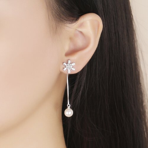 New Korean Imitation Pearl Snowflake Earrings, Women's Fashion Silver Plated Earrings