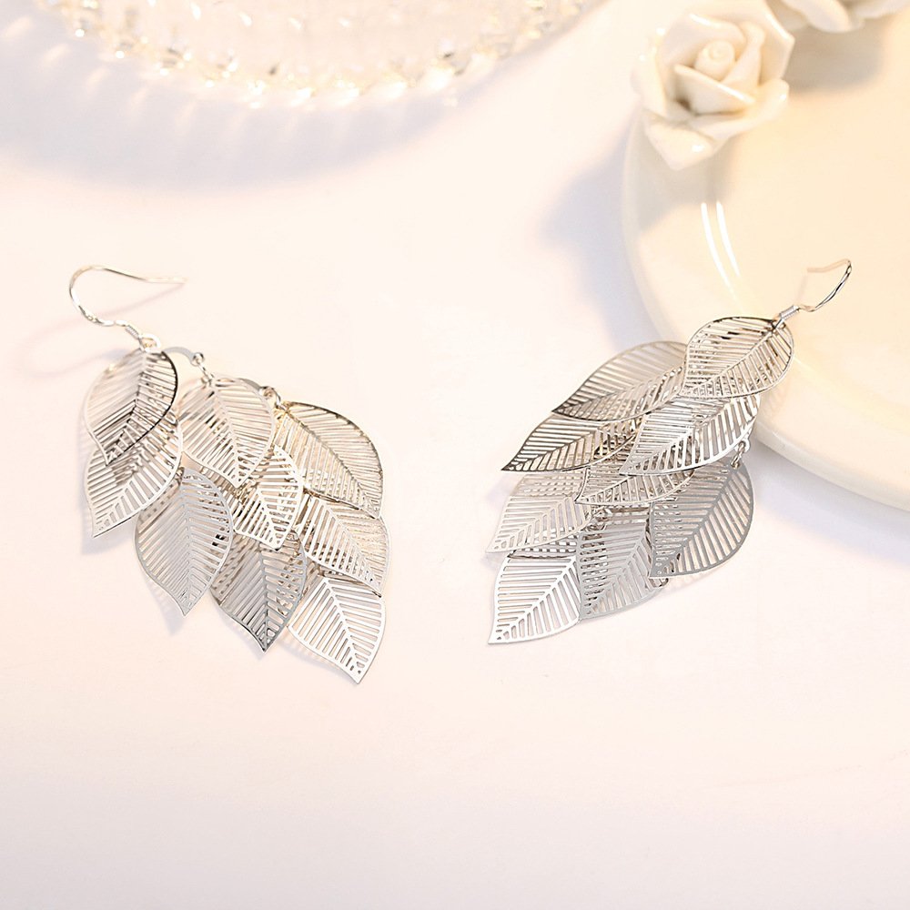 Women’s Earrings,Fashion Jewelry, Women Earrings, Stud Earrings,Fashion Silver Plated Maple Leaf Earrings