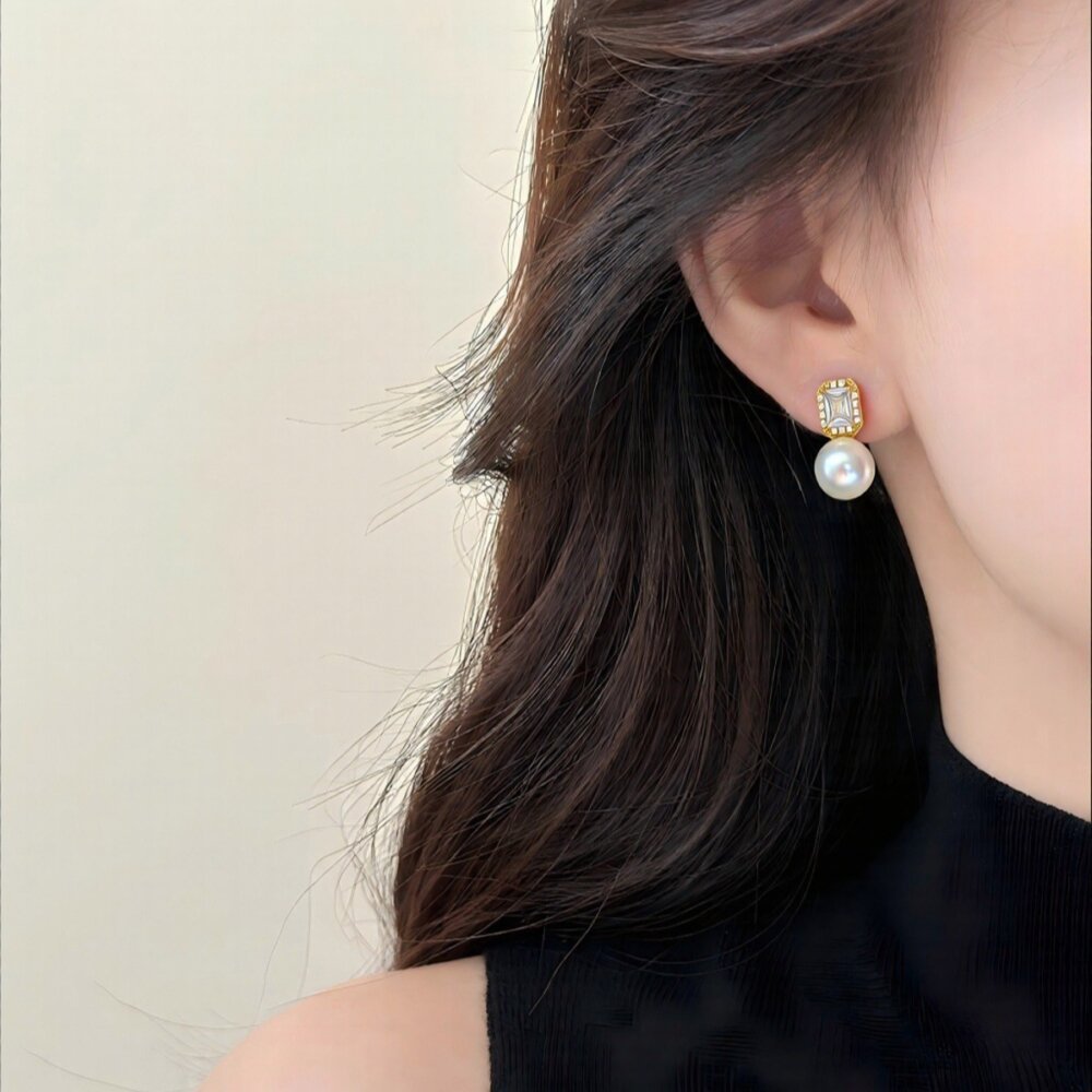 Fashion Women's Earrings, Luxury Jewelry, Natural Freshwater Pearl Earrings, Ice Crystal Zircon Earrings, Teardrop Shaped Pearl Earrings, S925 Sterling Silver Earrings