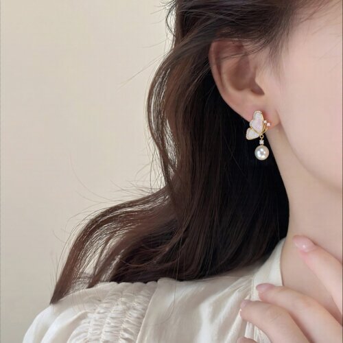 主图_04 Fashion Women's Earrings, Luxury Jewelry, Natural Freshwater Pearl Earrings, Ice Crystal Butterfly Pearl Earrings, Ice Crystal Zircon Flower Earrings, S925 Sterling Silver Earrings