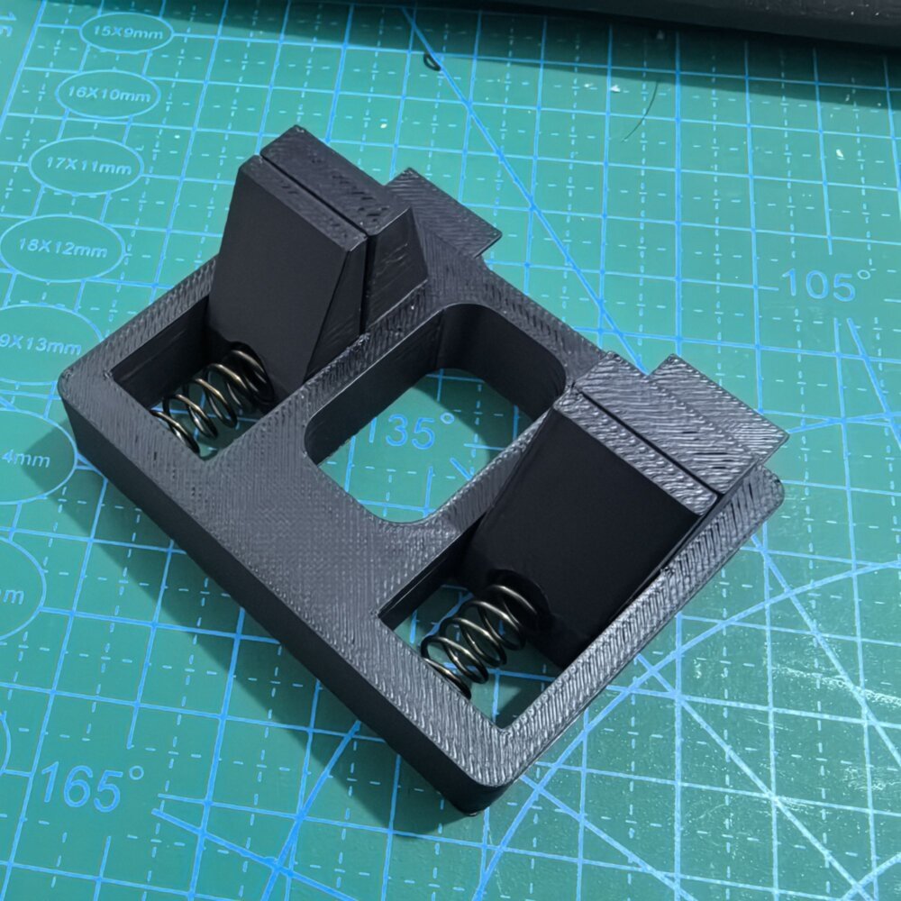 2_4d2a7f85-dc9f-49df-be94-9f0786f4d689.jpeg.a Newly Upgraded 3D Printing Electronic Welding Wire Tool Fixture, Electrical Maintenance Welding Fixture, Welding Wire Fixture, Circuit Board Holder, Wiring Auxiliary Holder